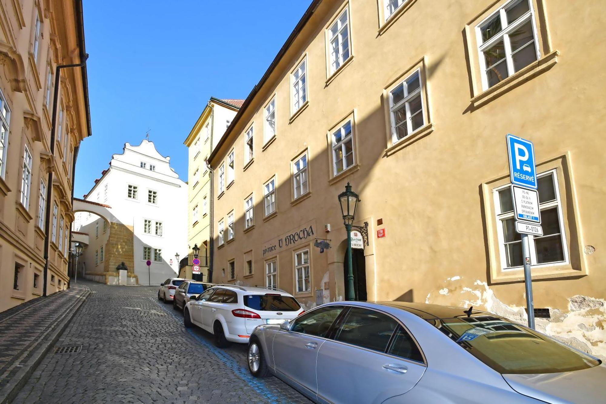 Romantic Apartment Under The Prague Castle Eksteriør billede